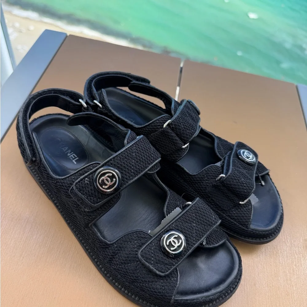 CHANEL 21C DAD CC Logo fabric Sandals with Silver Details